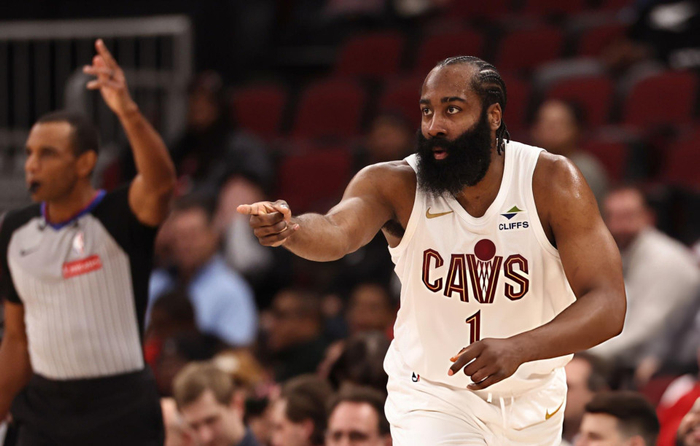 坎宁安伤病拖累活塞 东部冠军格局生变