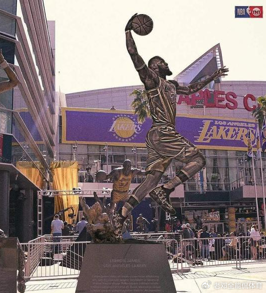 詹姆斯或成湖人首位铜像得主 商业价值成关键因