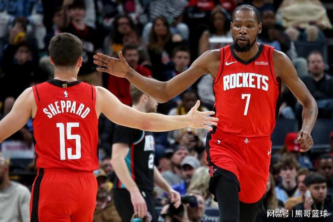 火箭险胜勇士库里三分绝杀未果 队史6连胜延续