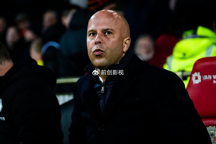 利物浦锁定欧冠名额 斯洛特帅位稳固引转会引热